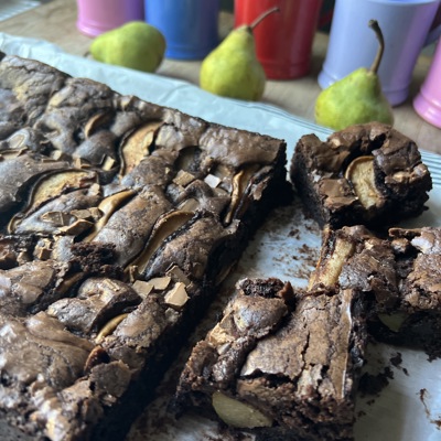 Gooey chocolate and pear brownie