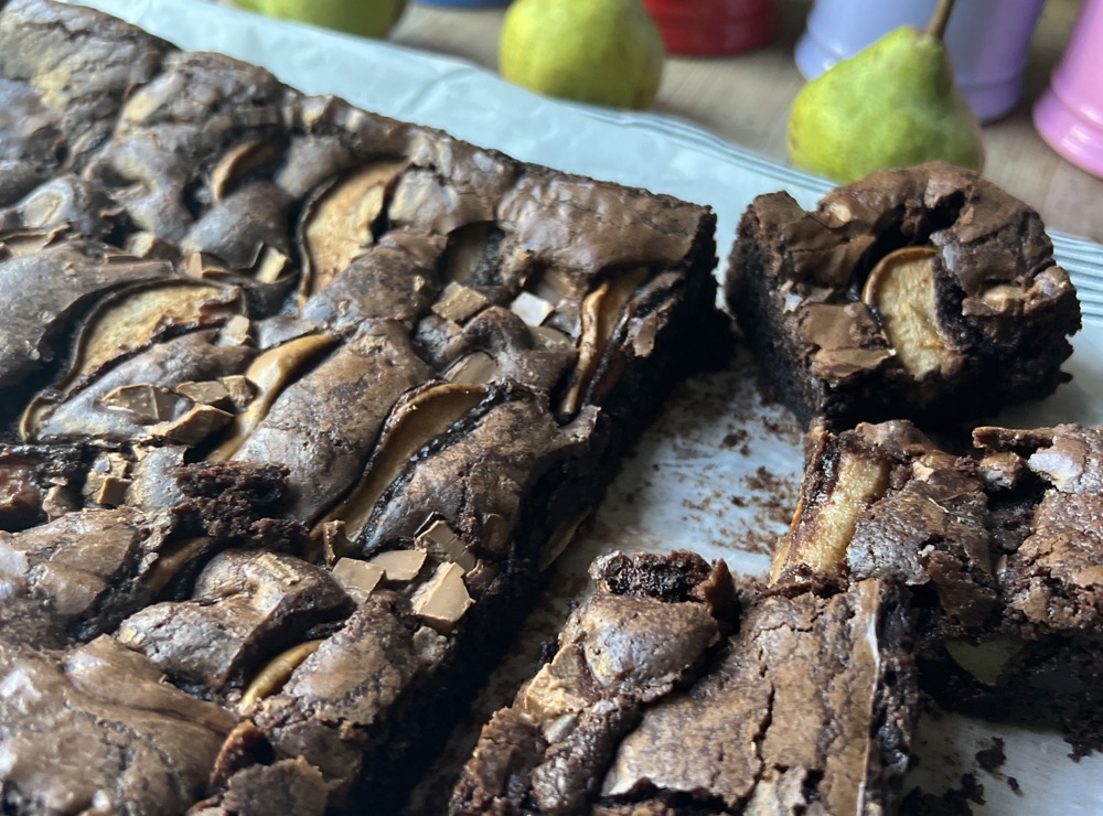 Gooey chocolate and pear brownie