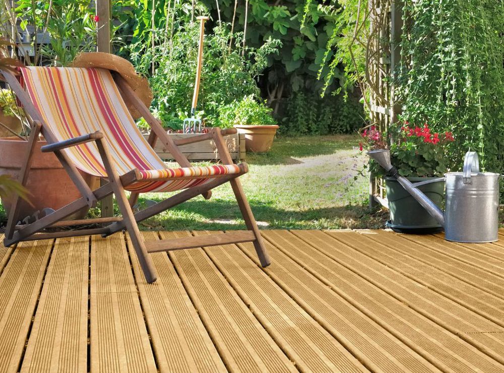 Win Liberon decking care products