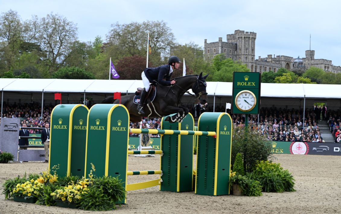 Show jumping in front of Windsor Castle