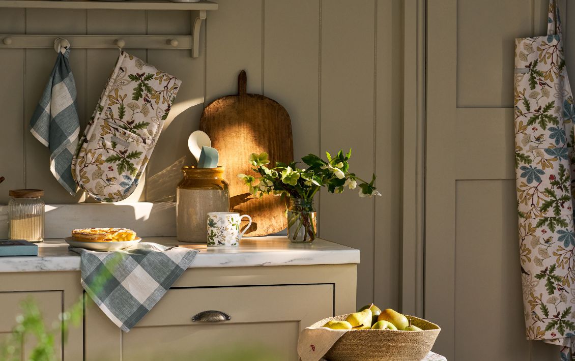 A country kitchen showing the Sophie Allport Orchard Birds homeware collection 