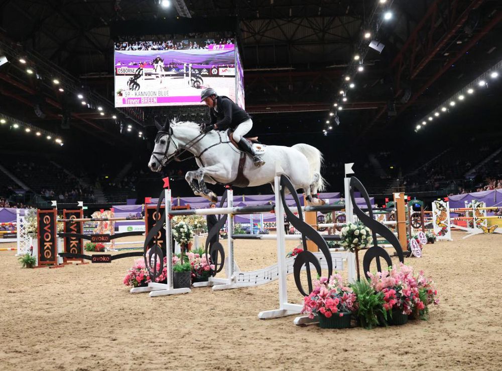 Win a pair of ‘Super Sunday’ tickets to the Horse of the Year Show