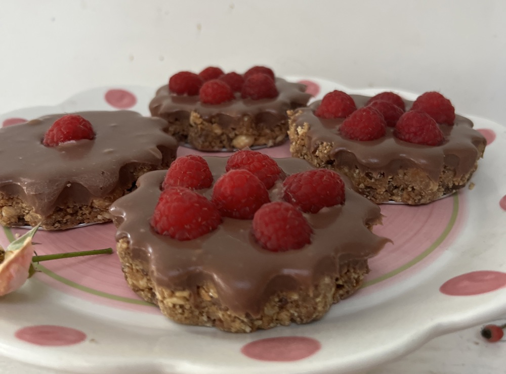 Chocolate hazelnut & raspberry tarts